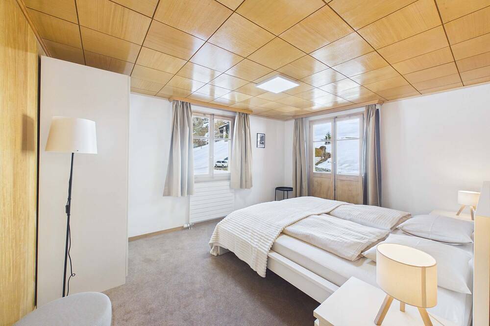Ganze Wohnung, Wohnung in der Nähe von Zermatt mit Aussicht in Randa, Walliser Alpen