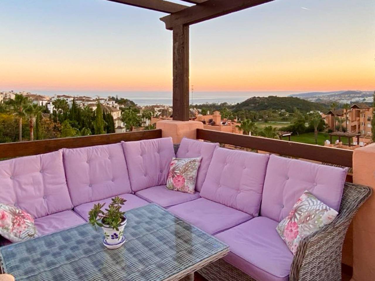 Entire apartment, Casares del Sol 2426 Penthouse with seaviews in Casares del Sol, Casares