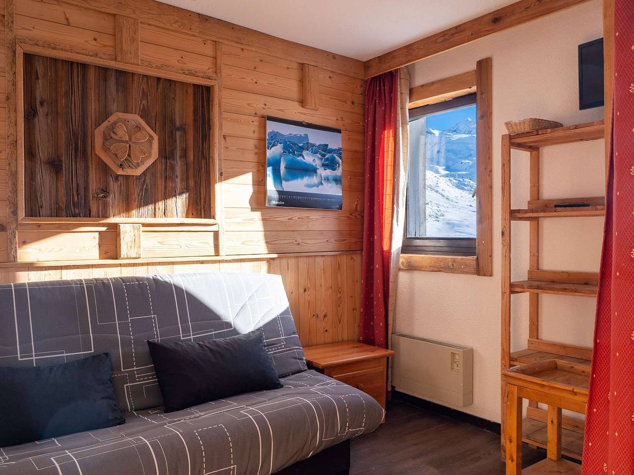 Appartement entier, Lauzières 503 - Appartement Val Thorens - 4 pers - 1 Flocon Bronze in Val Thorens, Les Trois Vallées