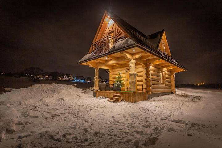 Apartament wakacyjny dla 7 osób, z Balkon i Taras oraz Jacuzzi i Ogród w Murzasichle
