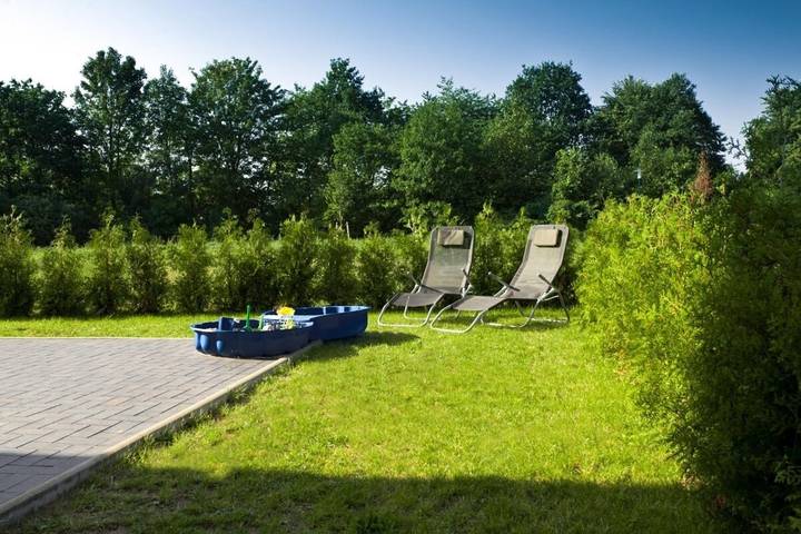 Ferienhaus für 15 Personen, mit Sauna und Seeblick sowie Garten und Ausblick, kinderfreundlich in Boiensdorf - 3