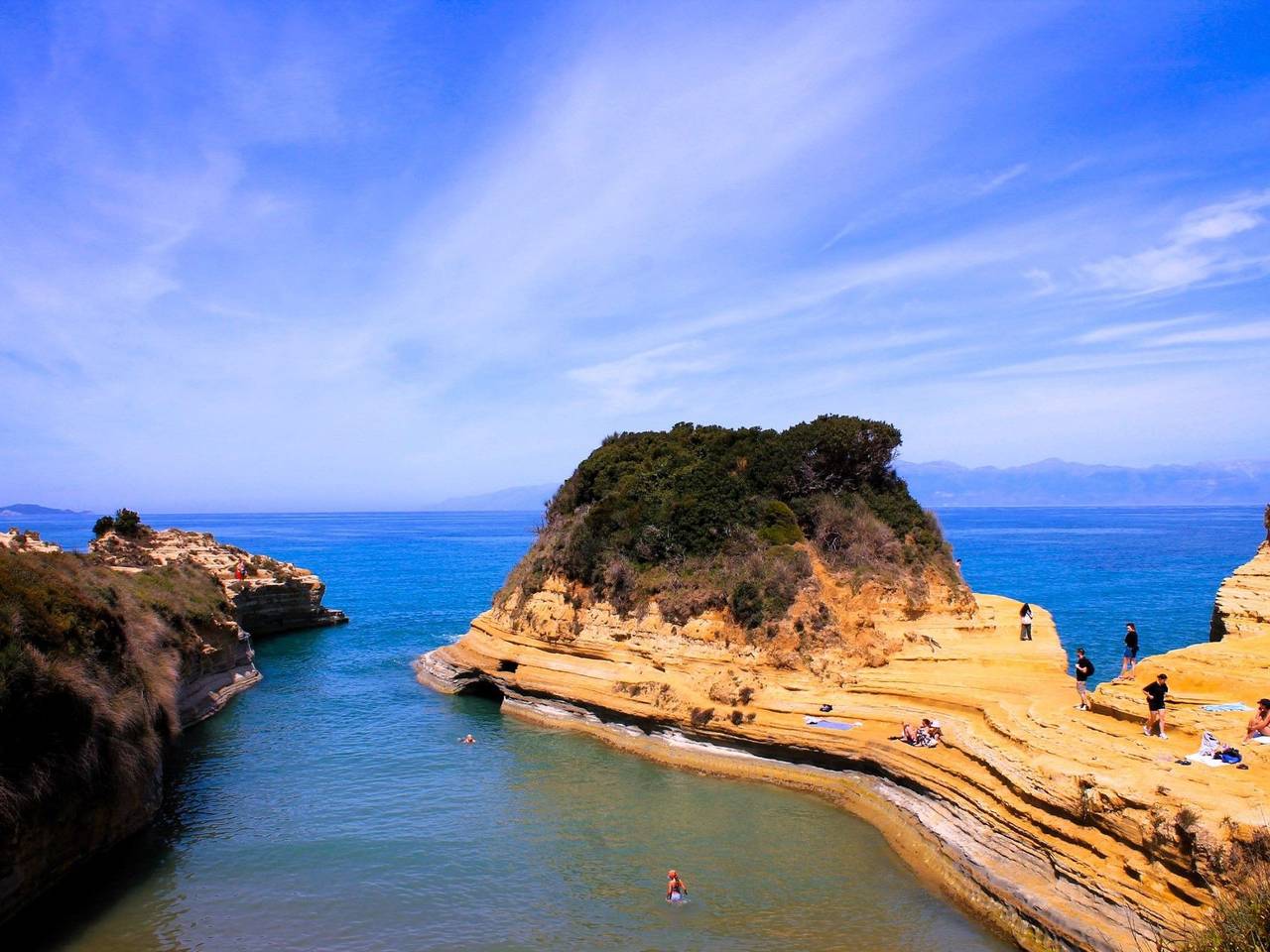 Geheel appartement, "Condesa Dio" mit Balkon in Sidari, Corfu