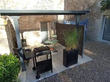 Gîte pour 2 personnes, avec terrasse à Civray-sur-Esves
