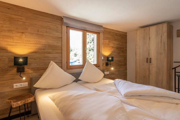 Ganze Wohnung, Moderne Ferienwohnung für 2 bis 4 Personen mit großem Sonnenbalkon in Tschagguns, Schruns-Tschagguns