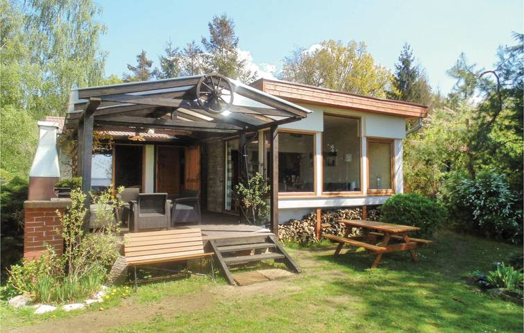 Ferienhaus für 6 Personen mit Terrasse in Nowe Warpno, Stettiner Haff