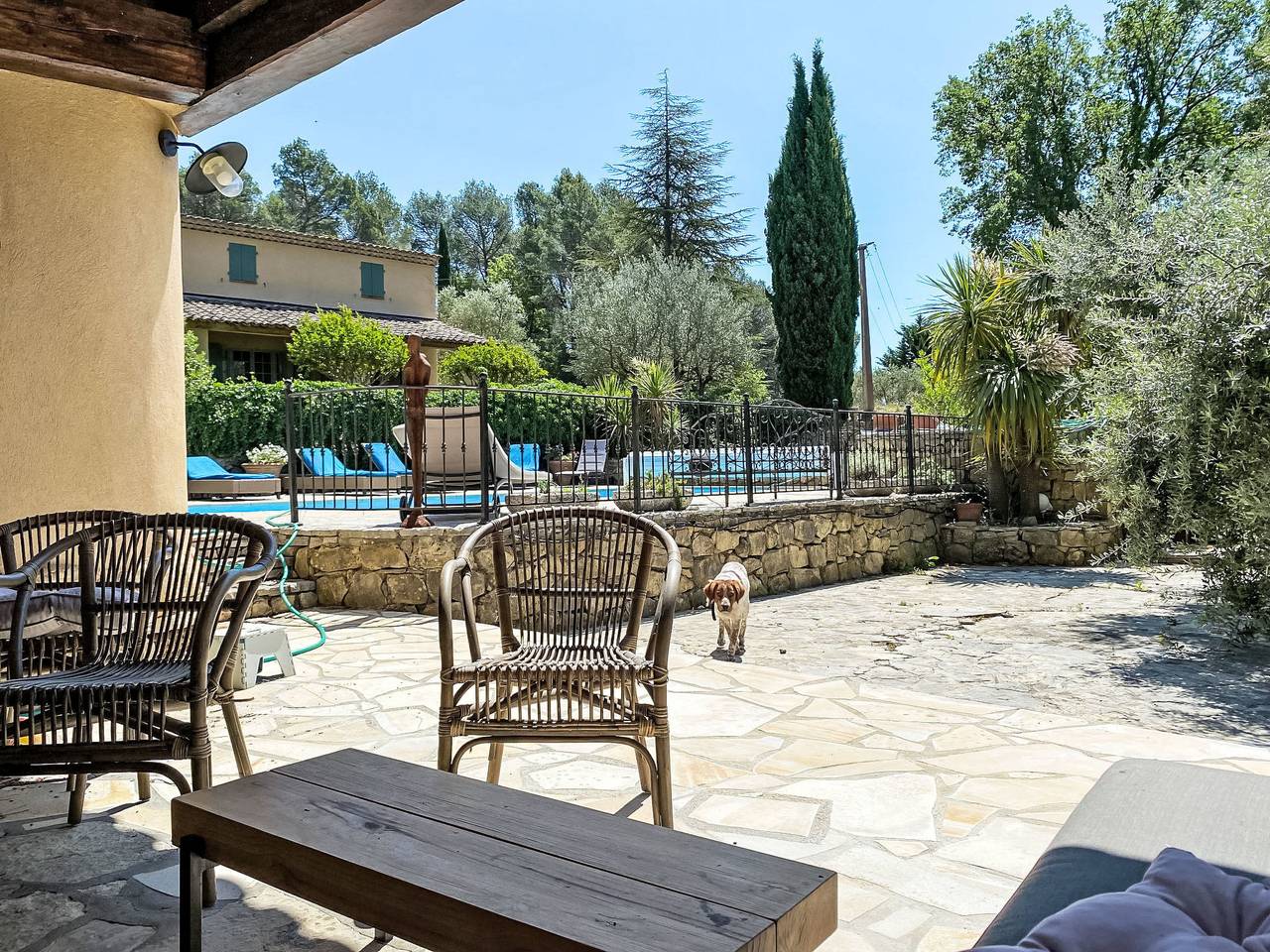 Klimatisiertes Mas Les Heures Bleues mit Pool in Lorgues, Region de Draguignan