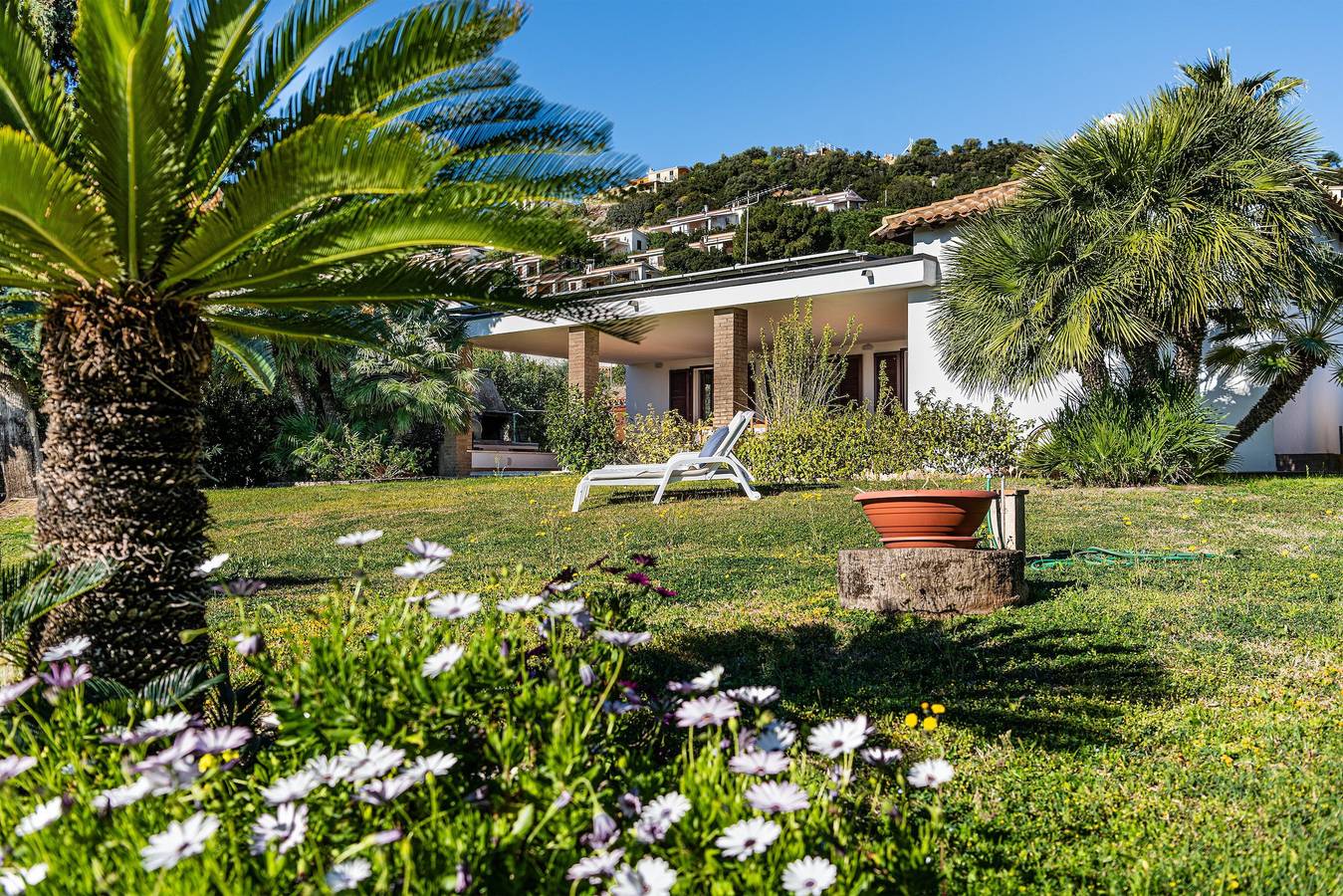 Villa Palme Costa Rei: Droomvilla met Palmentuin vlak bij het Strand in Costa Rei, Muravera