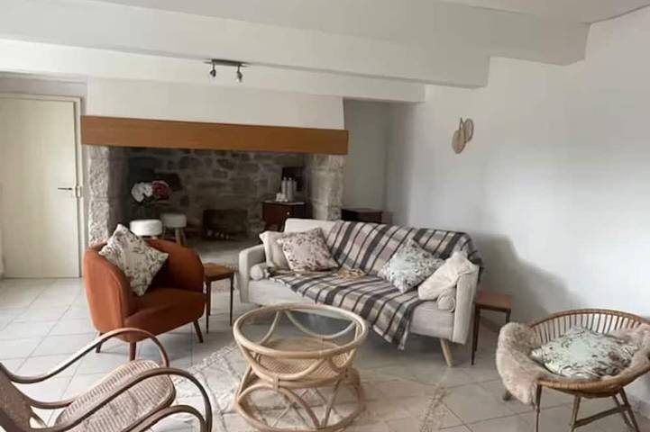 La Maison Marguerite - 900m from the beach in Esquibien, Audierne