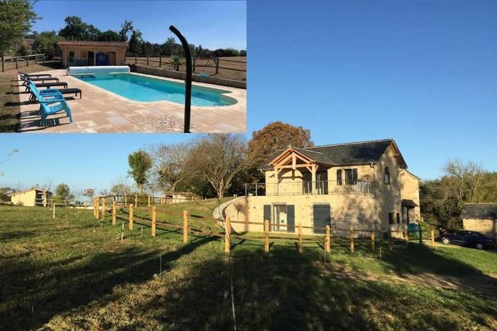 Location de vacances pour 6 personnes, avec Balcon et Terrasse ainsi que Jardin et Piscine à Saint-Salvadou