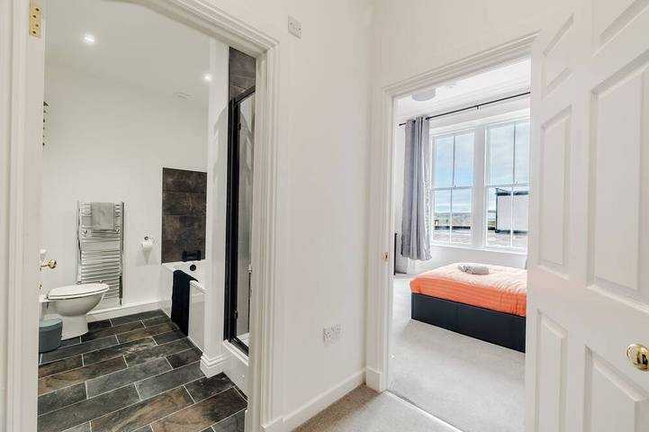 Ganze Wohnung, Spacious city center apartment in Angus