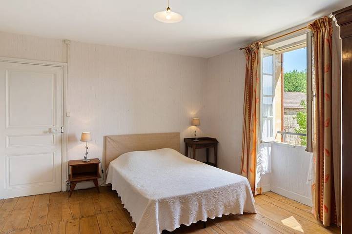 Location de vacances pour 7 personnes, avec jardin à Saint-Chamassy - 4