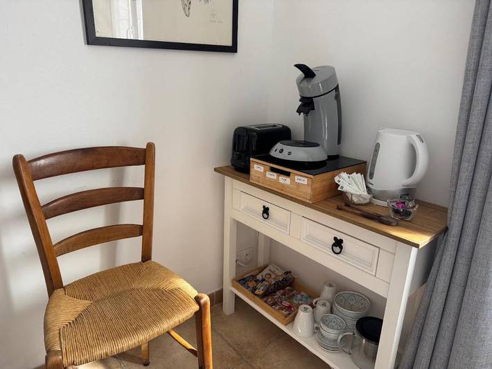 Gîte pour 2 personnes, avec jardin à L'Isle-sur-la-Sorgue - 3