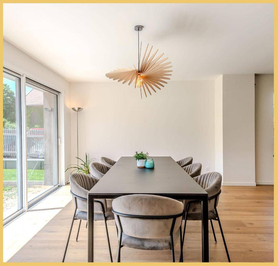Appartement entier, Three-Bedroom Apartment in Archamps, Région de Saint-Julien-en-Genevois