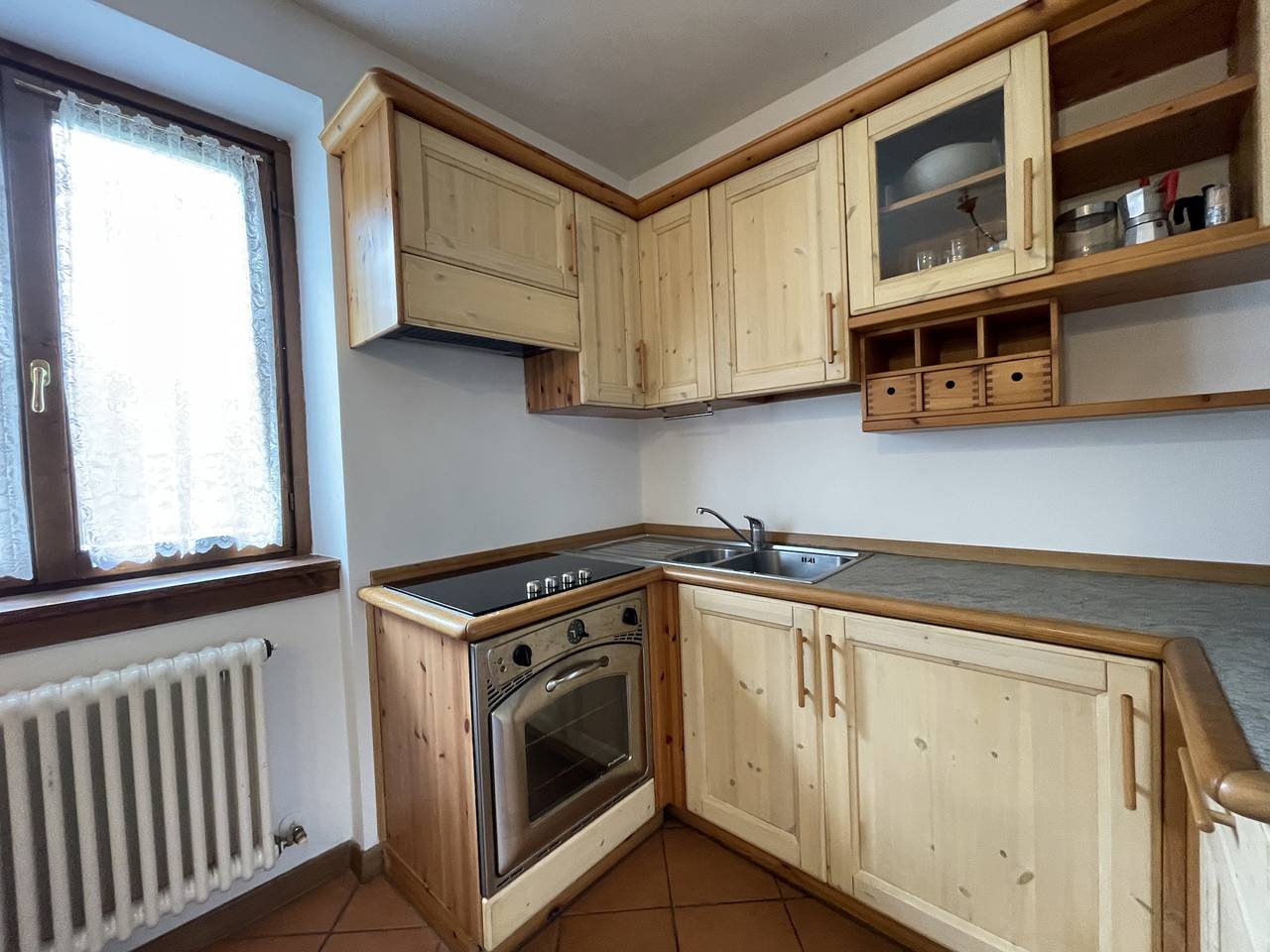 Appartement entier, 048 Trilocale duplex nel verde, Pinzolo in Pinzolo, Massif de Brenta