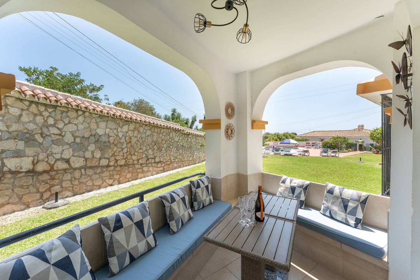 Appartement entier, Appartement Casa Reus avec piscine extérieure et jardin pour 4 personnes in La Capellania, Benalmádena