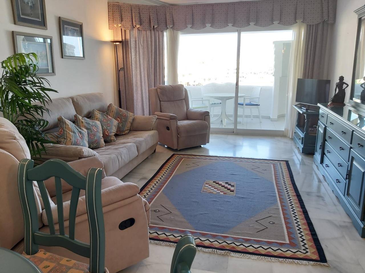 Apartamento vacacional entero, Del Parque Flats - Puerto Marina Palacio in Benalmádena Costa, Benalmádena