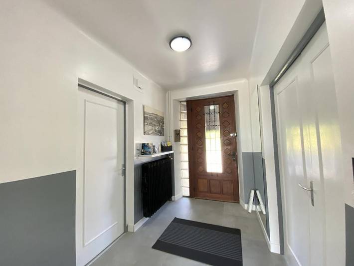 Location de vacances pour 10 personnes, avec jardin et vue sur le lac dans Alrance - 4