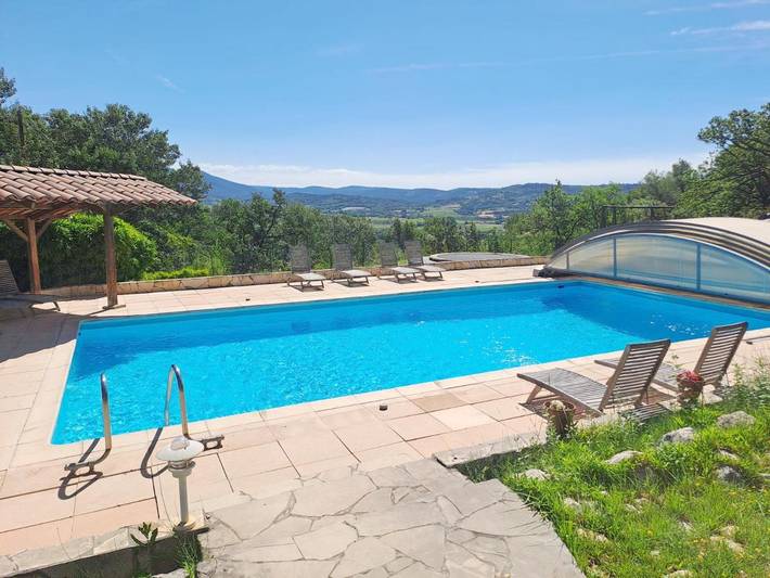 Chambre d’hôte pour 2 personnes, avec piscine ainsi que jardin et vue à Saint-Saturnin-lès-Apt - 4