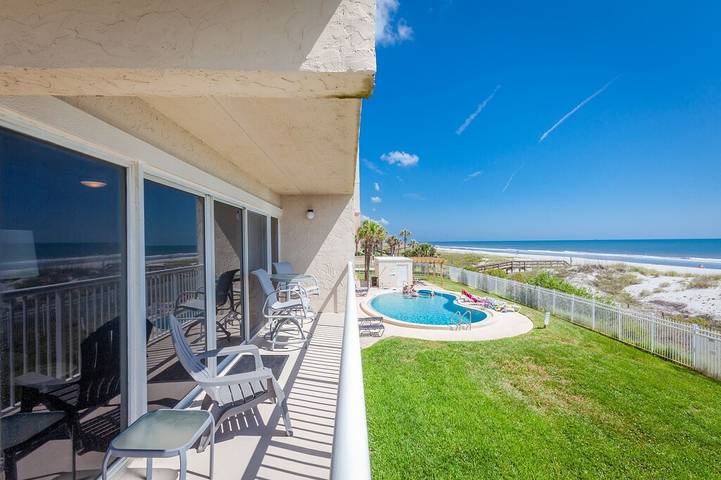 Vacation rental for 4 people, with balcony and pool in Jacksonville Beach
