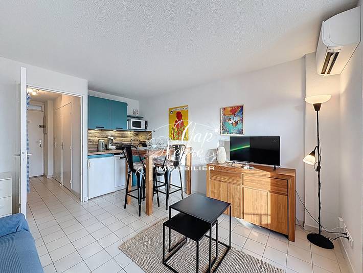 Gîte pour 3 personnes, avec terrasse dans Cavalière - 4