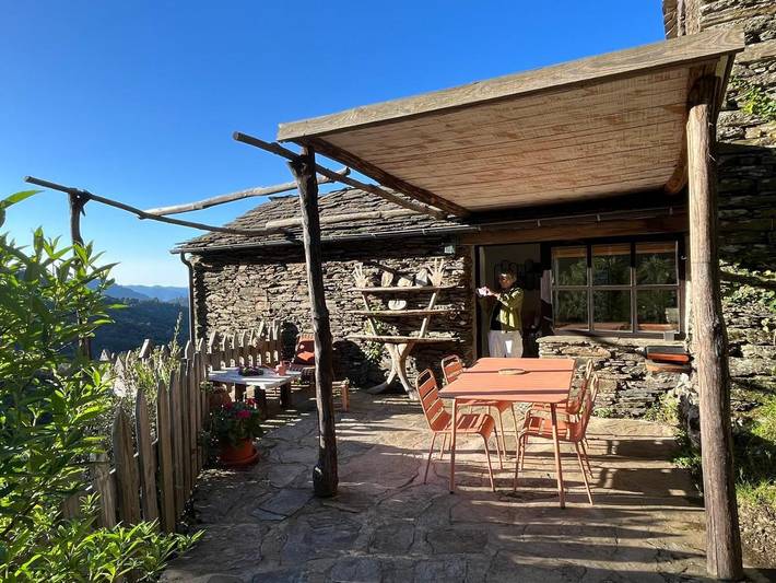 Location de vacances pour 2 personnes, avec vue et jardin à Saint-Germain-de-Calberte - 4