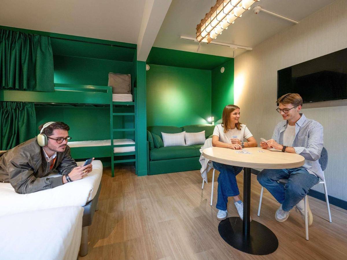 Ibis Budget Orly Chevilly Tram 7 in Chevilly-Larue, Val-de-Marne