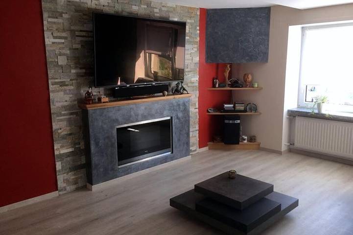 Au Jardin Du Levant\" gîte with large swimming pool and games room in Holwinge, Saargemünd
