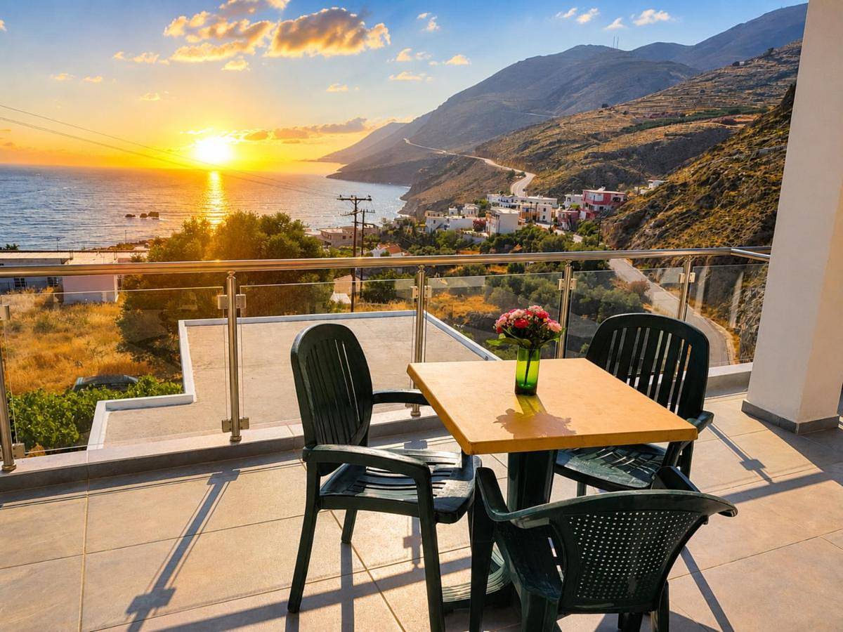 Appartement entier, Apartment with Sea View in Chóra Sfakíon, Région de la Canée