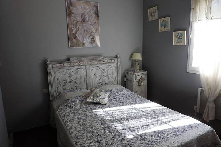 Location de vacances pour 6 personnes, avec jardin et piscine à Istres - 4