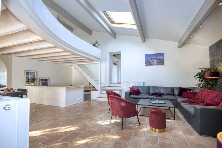 Location de vacances pour 12 personnes, avec jardin et terrasse à Roquevaire - 3