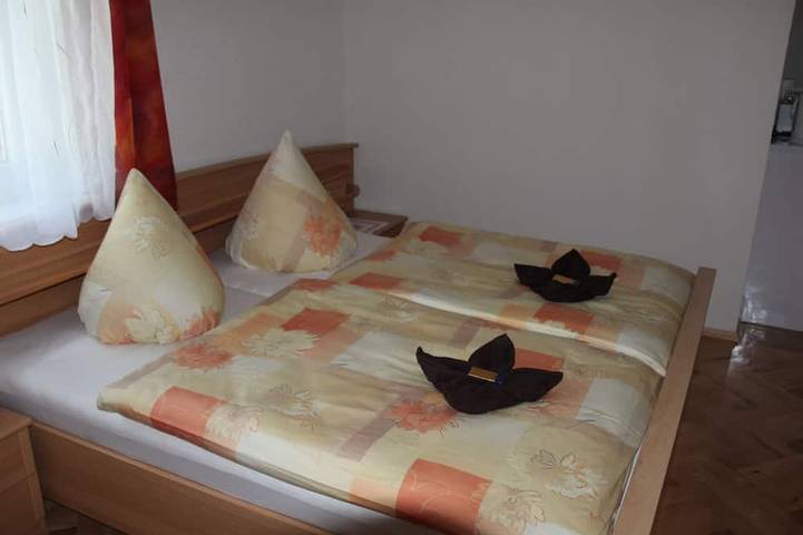 Ferienwohnung für 2 Personen, mit Garten in Sehmatal