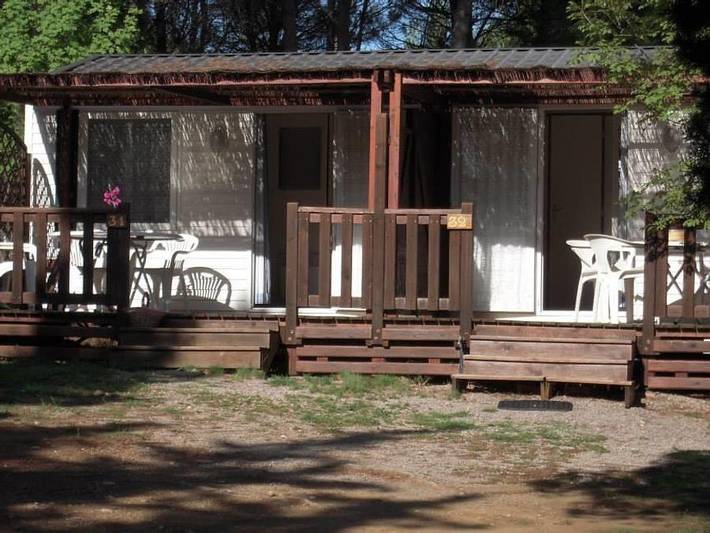 Camping Sites et Paysages - La Pinède - Mobilhome 2 personnes - Classique 1 ch. in Lézignan-Corbières, Côte méditerranéenne (France)