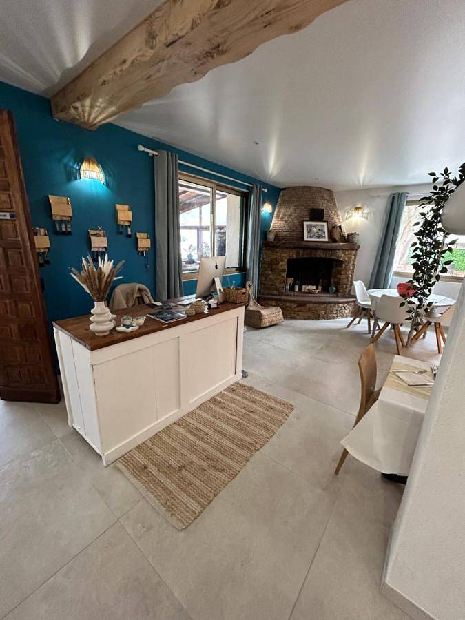 Hôtel pour 3 personnes, avec terrasse, adapté aux familles dans Port de Centuri - 2