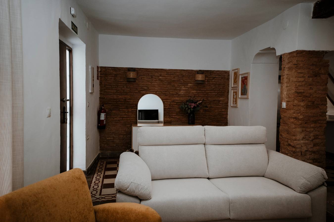 Ferienhaus 'La Casa Real' mit Bergblick, Wi-Fi und Klimaanlage in La Zubia, Granada Provinz