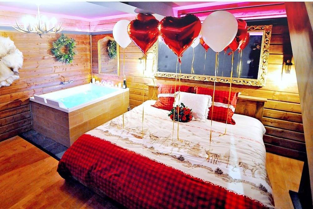 Le Chalet enchanteur/Spa Xxl Privatif/Écran Cinéma/Fibre optique/2 min centre in Bourgoin-Jallieu, Région de La Tour-du-Pin