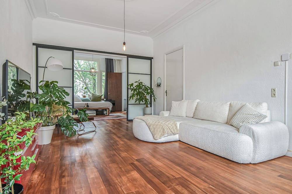 Ganze Wohnung, Nice stay close to beach and nature, in safe neat family neighborhood! in Scheveningen, Den Haag