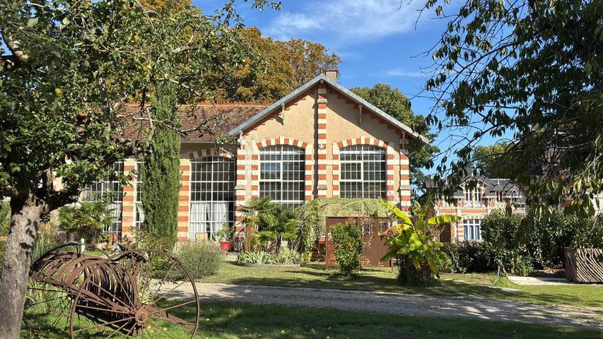 Location de vacances pour 4 personnes, avec vue et jardin à Savonnières - 2