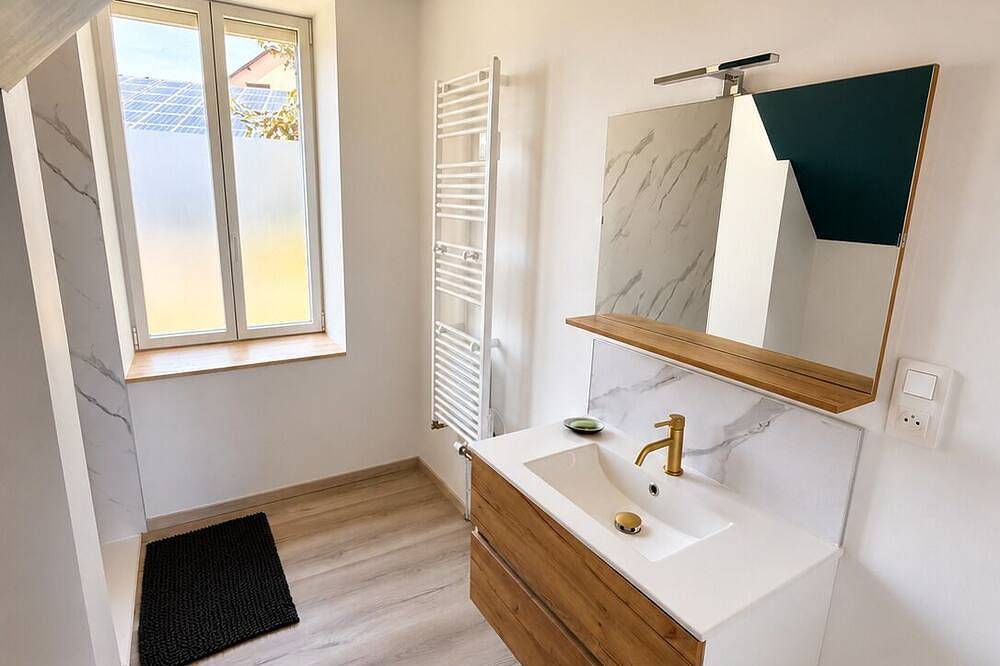 Appartement entier, Gîte Caussenard rénové in Le Massegros, Région de Florac