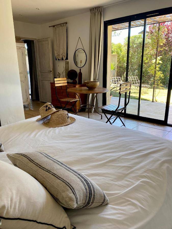 Chambres et tables d'hôtes , spa et séjour bien être , Le Clos de la Chèvre Sud in La Cadière-d'Azur, Côte méditerranéenne (France)