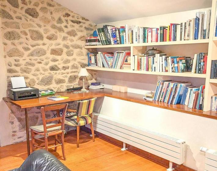 Location de vacances pour 7 personnes, avec jardin ainsi que terrasse et piscine à Régnié-Durette - 4