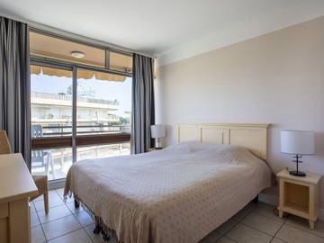 Appartement De Vacances pour 4 Personnes dans Saint-Laurent-du-Var, Région de Cannes, Photo 2