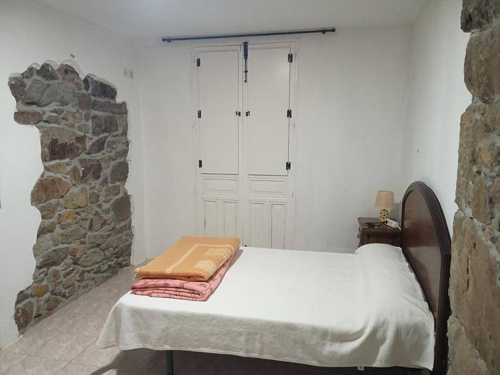 Hotel para 3 personas, con jardín además de vistas y terraza, Se admiten mascotas en Tineo - 3