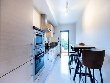 Apartment for 6 People in Luz, Faro District, Photo 3