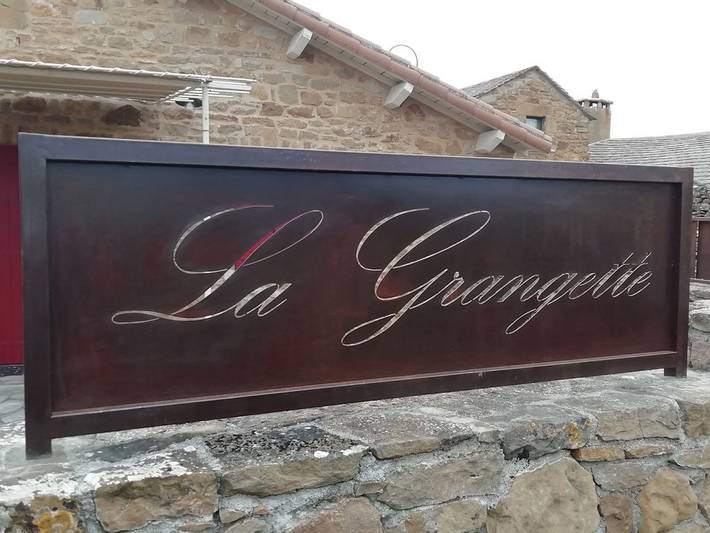 Gîte pour 4 personnes, avec jardin et terrasse à Millau - 2