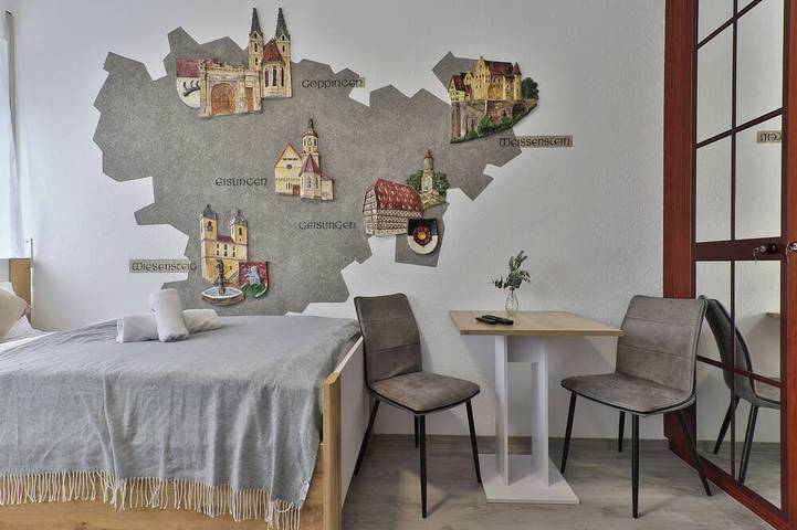 Ferienwohnung für 7 Personen, mit Whirlpool und Garten in Göppingen
