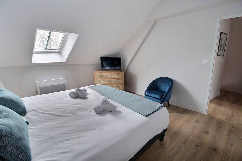 Entire apartment, La Suite Marcel Bascoulard in Bourges, Bourges region