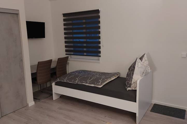 Ferienwohnung für 2 Personen, mit Garten und Balkon in Freiberg - 2