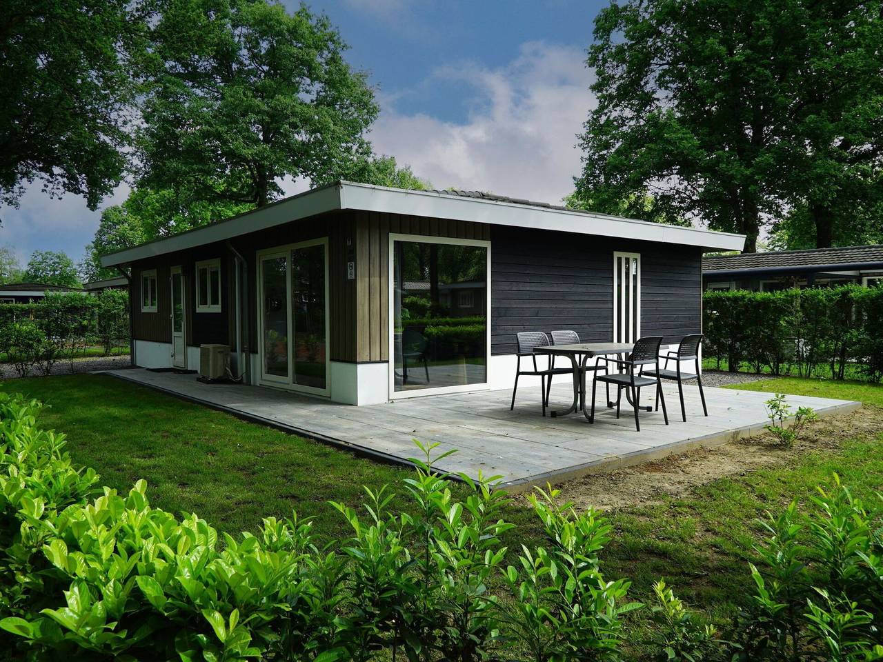 Chalet voor 6 Personen in Susteren, Limburg