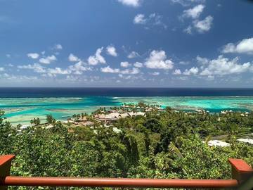 Villa pour 4 personnes, avec jardin ainsi que jacuzzi et piscine dans Mo'orea