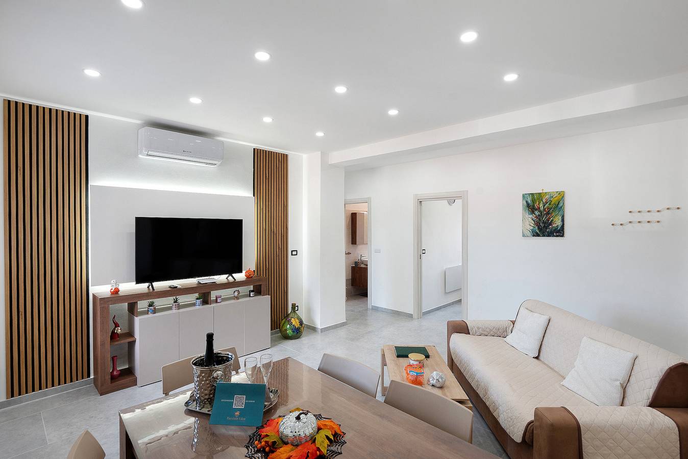 Ganze Wohnung, Ferienhaus 'Paestum Eden' mit Meerblick, Wlan und Klimaanlage in Licinella - Torre di Paestum, Cilento